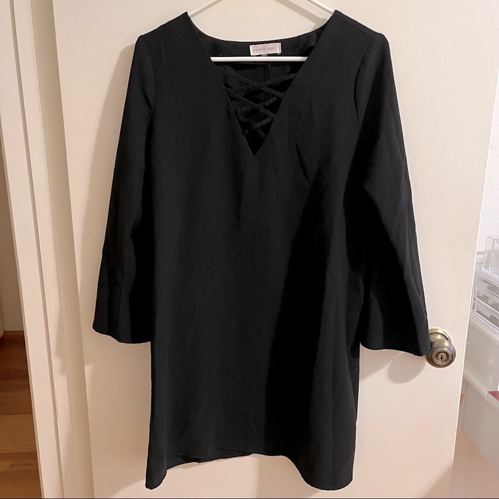NWOT Cream & sugar size medium black bell sleeve cut out dress